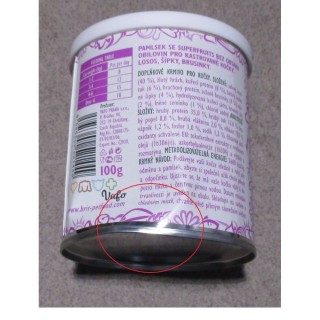 Poškozená Brit care cat snack Superfruits Salmon 100g