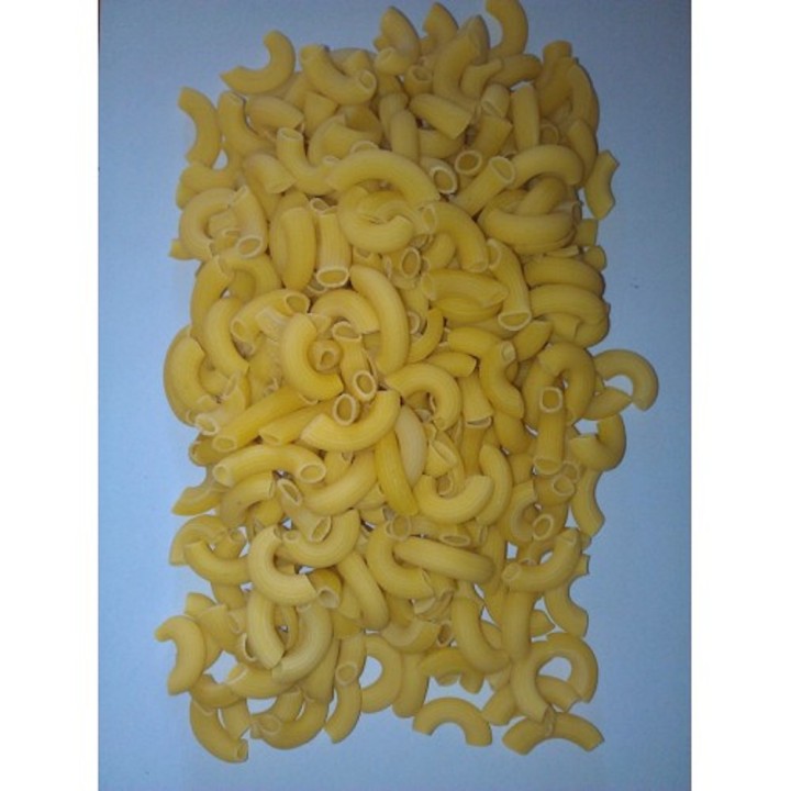 Poškozené Těstoviny kolínka 7kg krmné žluté