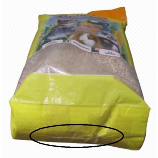 Poškozené Stelivo kukuřičné hrubé 20l